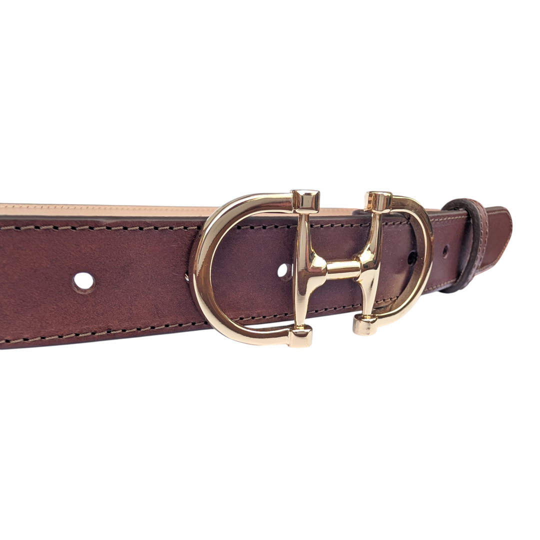Close-up of the Dublin brown leather belt buckle and stitching
