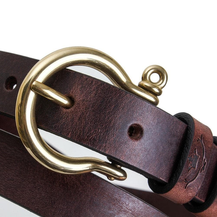 Close-up of the Belton dark brown leather belt buckle